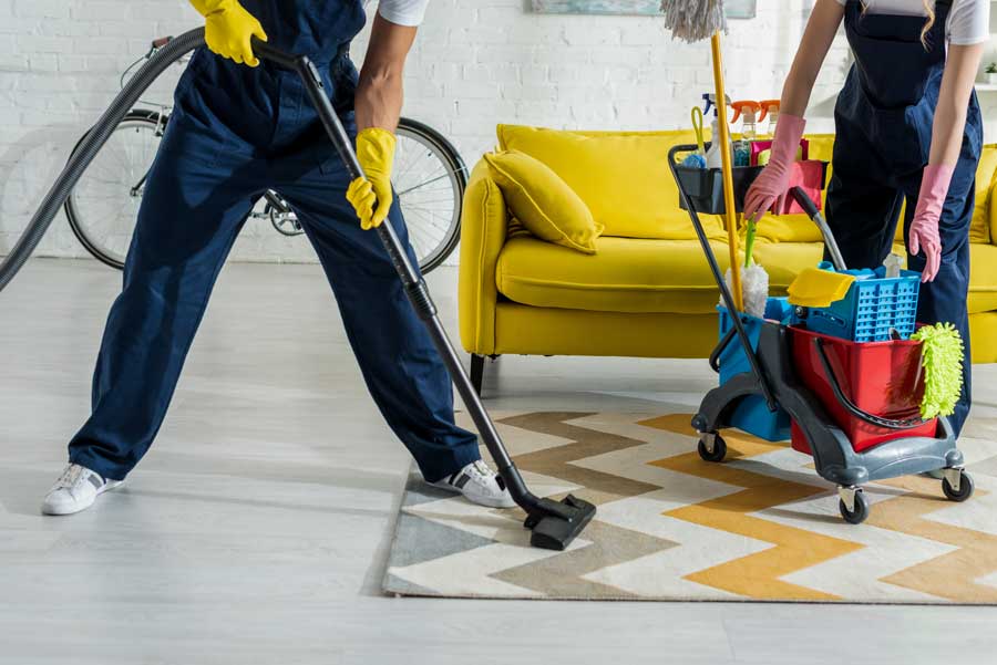 How Hard Floor Scrubbing and Extraction Differs from Mopping