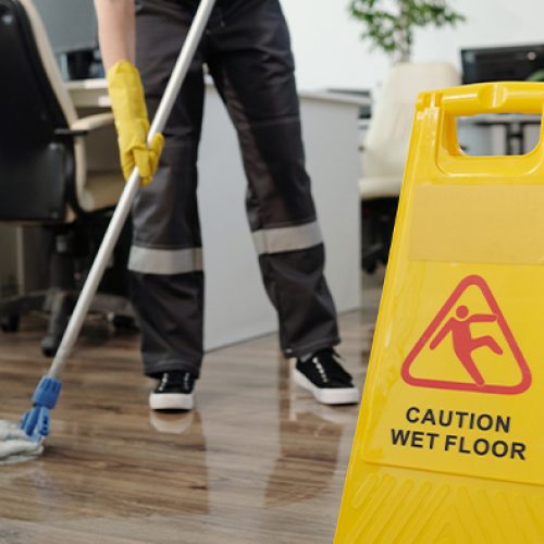 The-Role-Of-Industrial-Floor-Cleaners-In-Workplace-Safety-And-Abidance